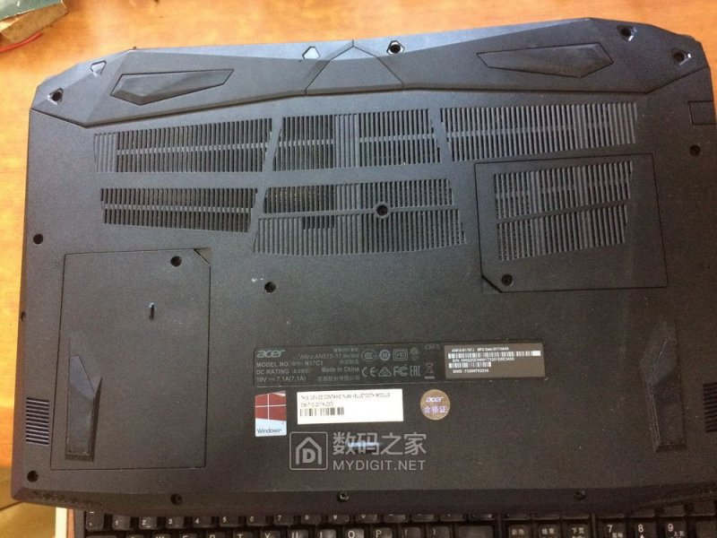 宏碁(Acer)AN515-51拆机升级固态硬盘和内存条