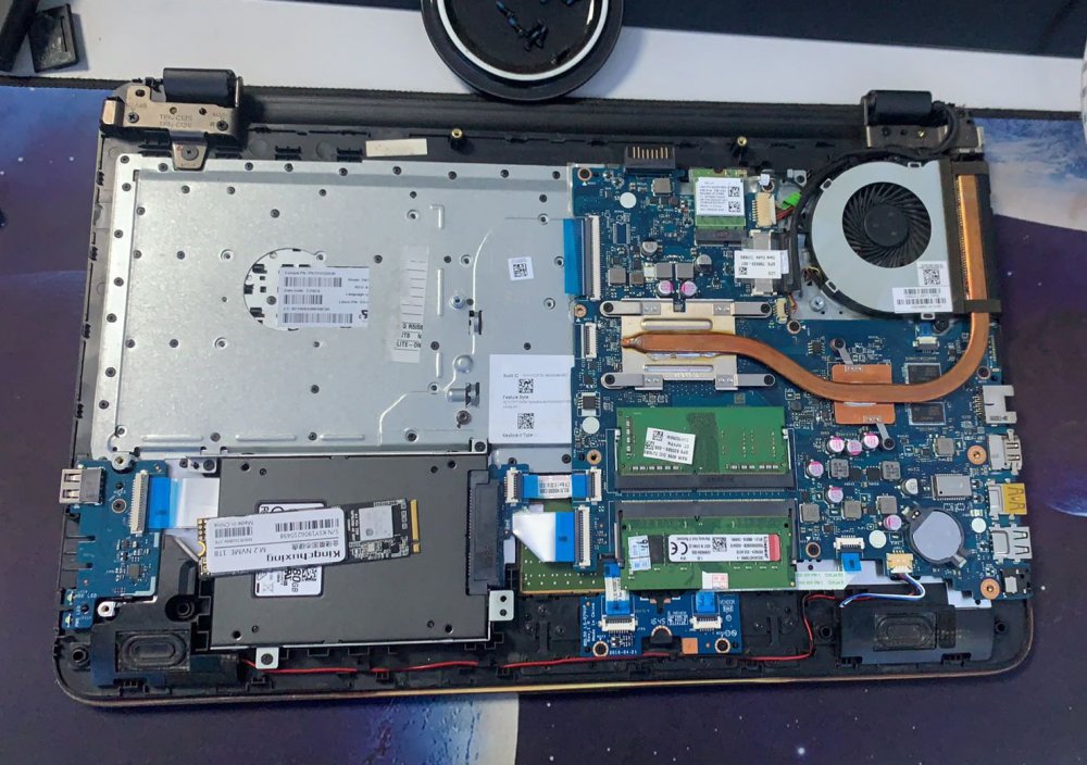 惠普HP15-R239TX升级固态硬盘和内存拆机教程