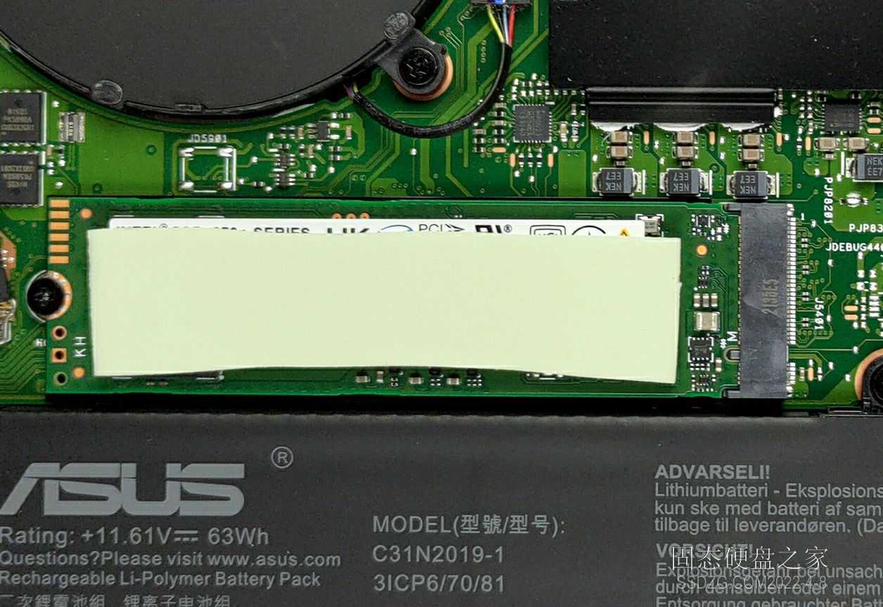 华硕 Vivobook Pro 15 OLED(K3500)-储存