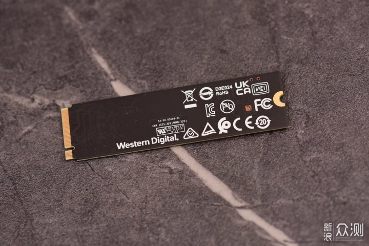 西部数据 SN750 SE 1TB PCIE 4.0入门版测评