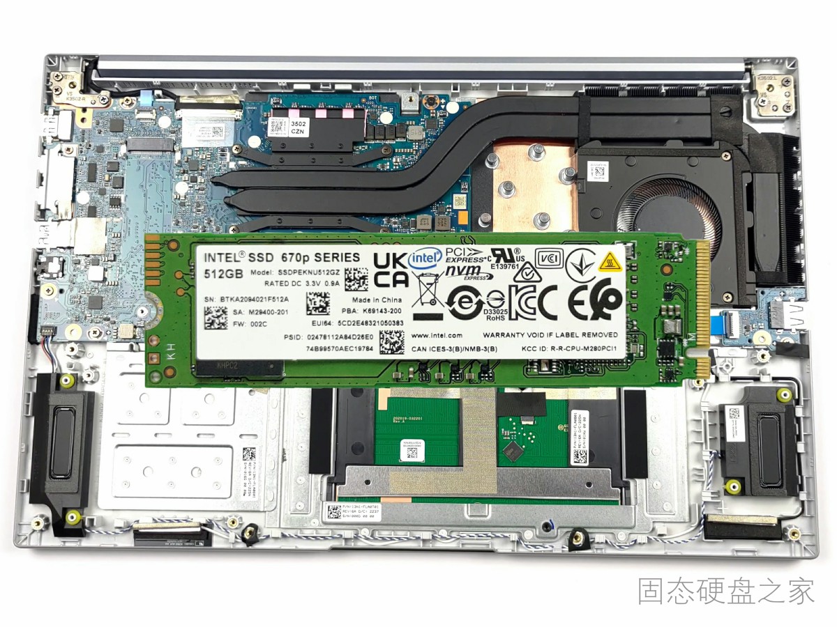 华硕 VIVOBOOK S 15 OLED M3502 固态硬盘
