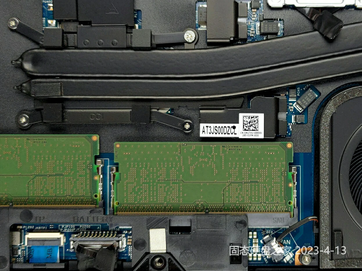 戴尔Latitude 14 5431内存插槽DDR5