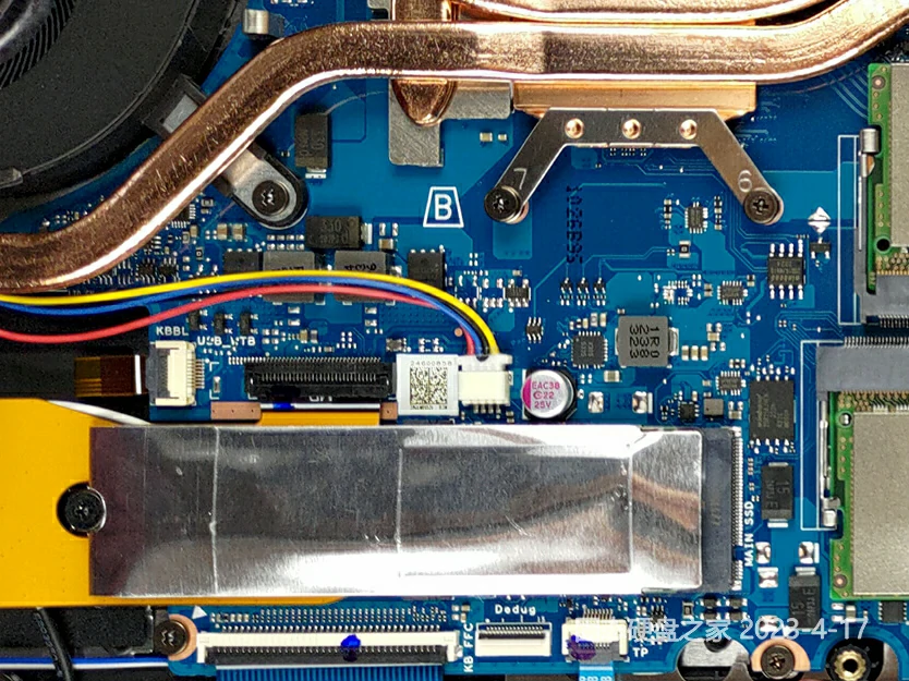 华硕 TUF Gaming F15储存插槽 M.2 PCIE 4.0