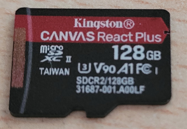金士顿 Canvas React Plus microSD 卡